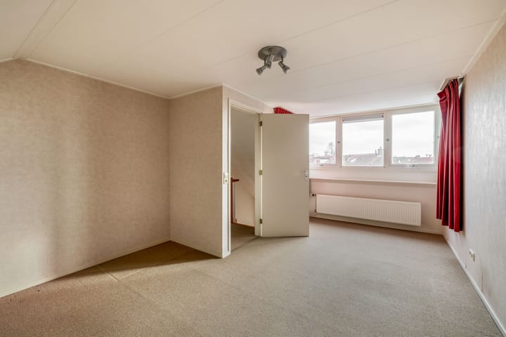 Photo 25 of Oranjelaan 81