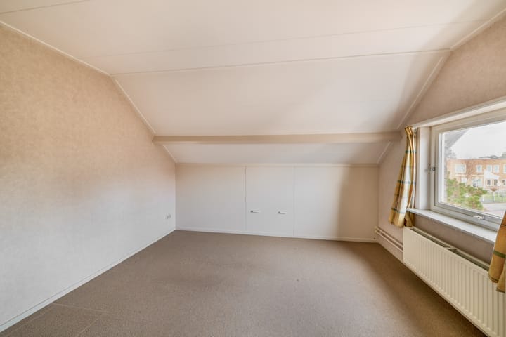 Photo 28 of Oranjelaan 81