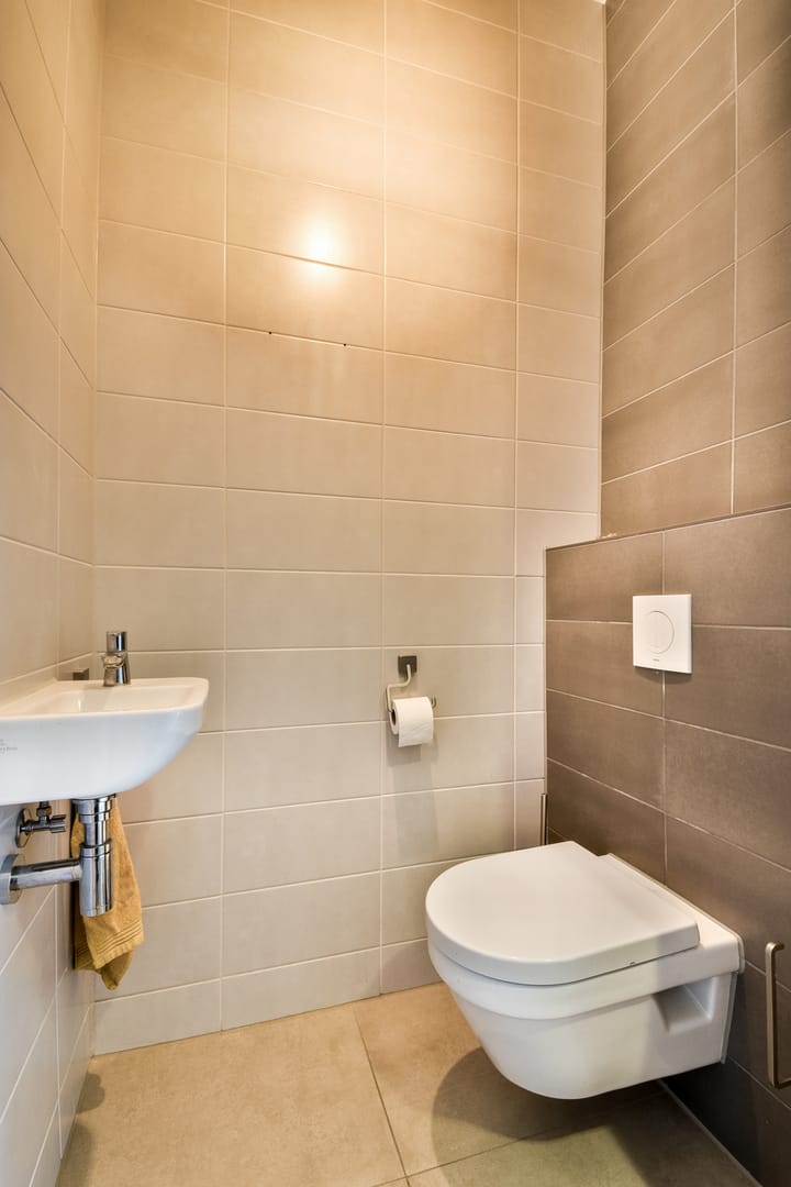 Foto 24 van Hellingstraat 44