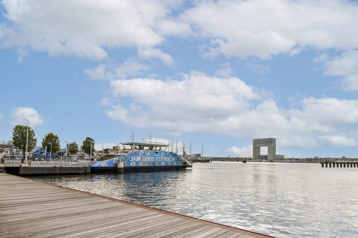 Foto 28 van Hellingstraat 44