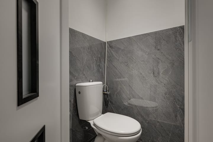 Photo 5 of Mendelssohnplein 35-A