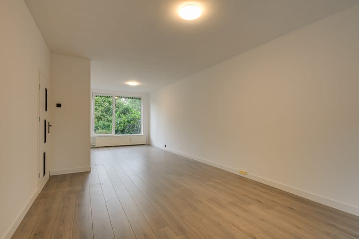 Photo 7 of Mendelssohnplein 35-A