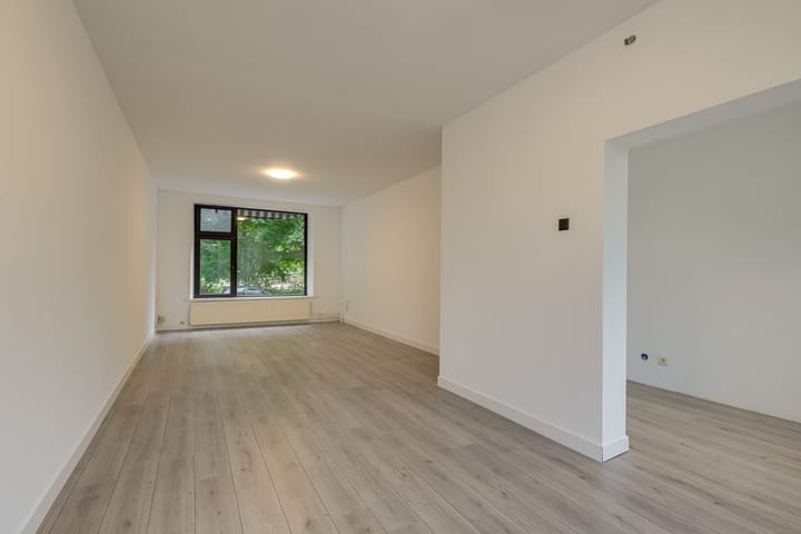 Photo 8 of Mendelssohnplein 35-A