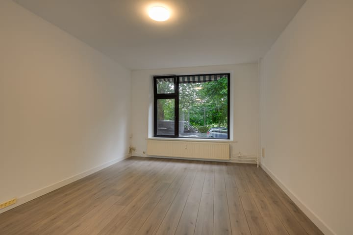 Photo 22 of Mendelssohnplein 35-A