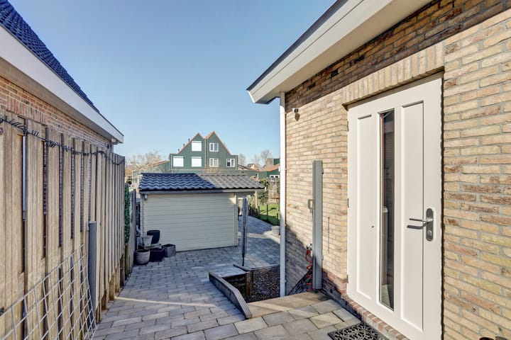 Photo 40 of Klaversloot 41