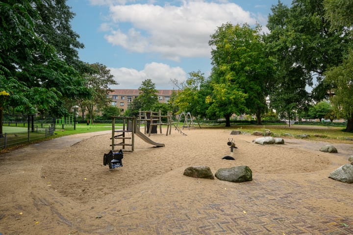 Photo 29 of Mendelssohnplein 35-A