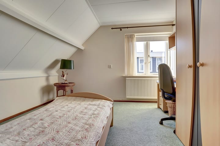 Photo 24 of Noordhoeklaan 12