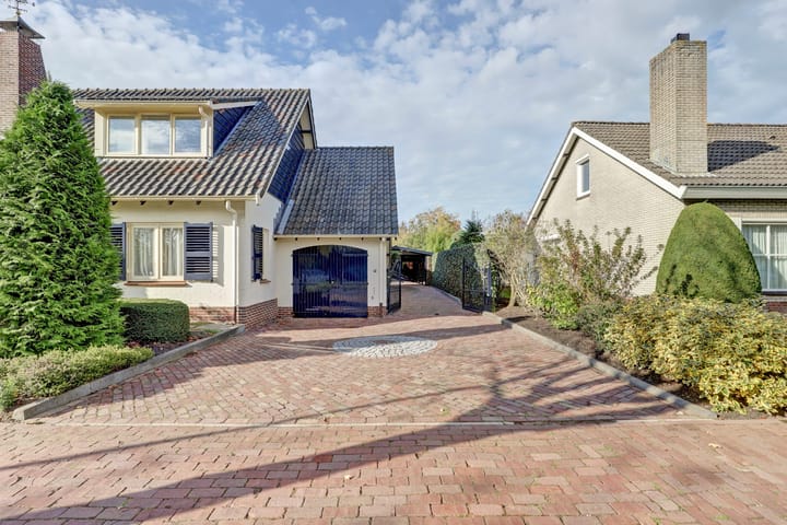 Photo 35 of Noordhoeklaan 12