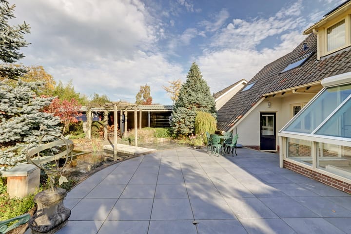 Photo 39 of Noordhoeklaan 12