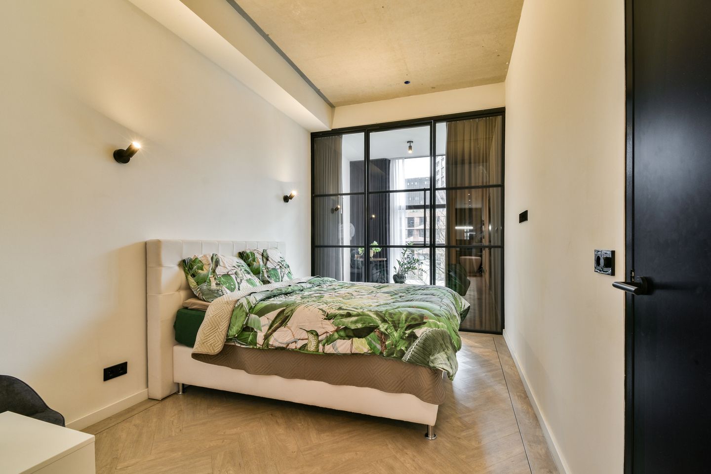 Photo 19 of Wijnbrugstraat 13-B