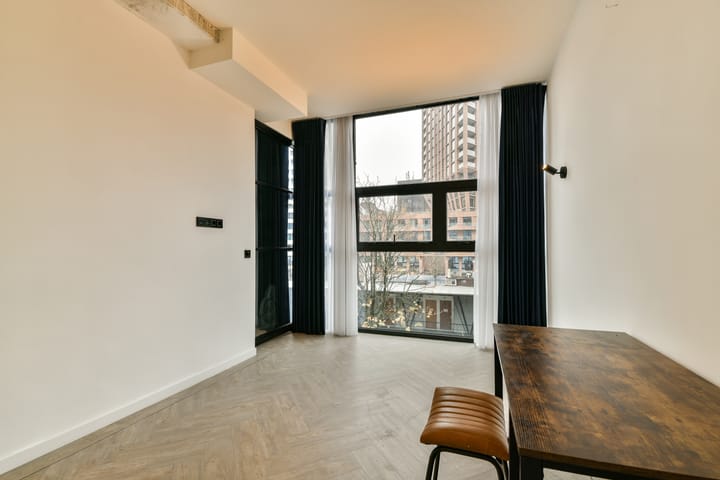 Foto 26 van Wijnbrugstraat 13-B