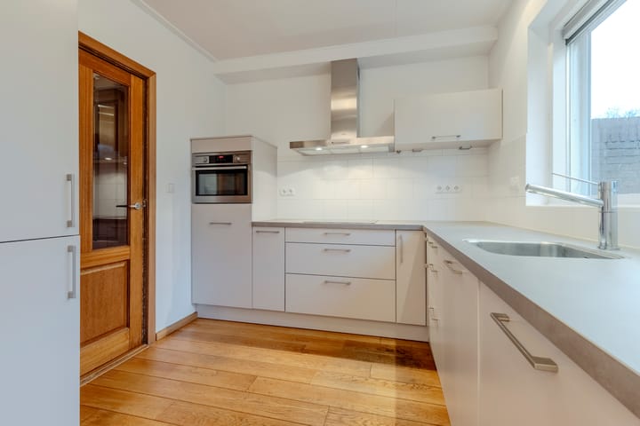 Photo 10 of Montfortanenlaan 102