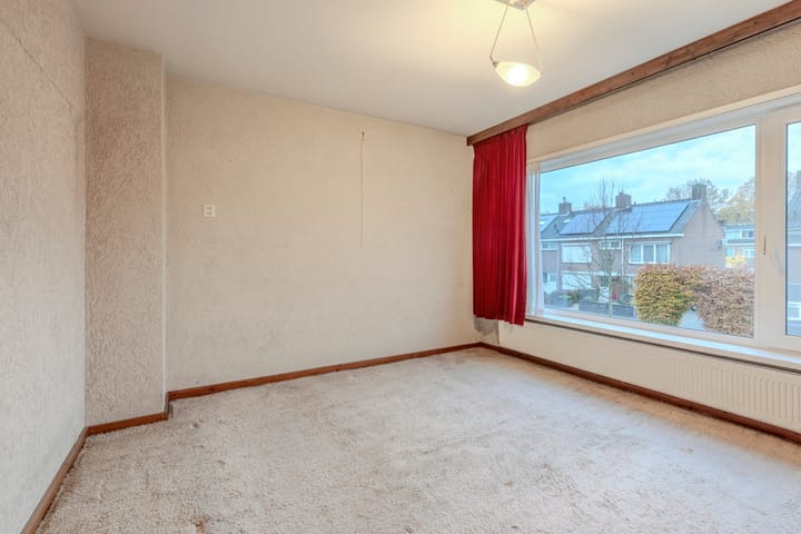 Photo 13 of Montfortanenlaan 102