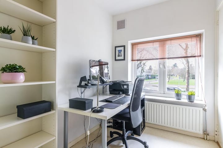 Photo 14 of Beverweg 12