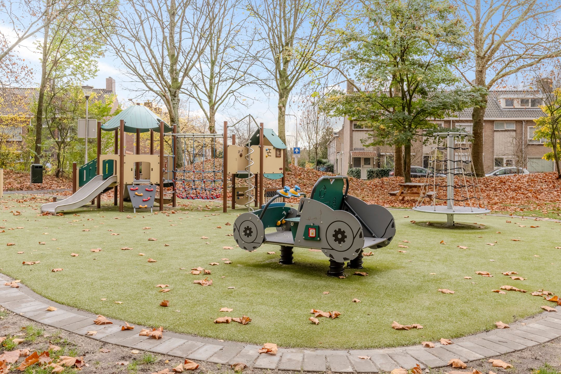 Photo 42 of Montfortanenlaan 102