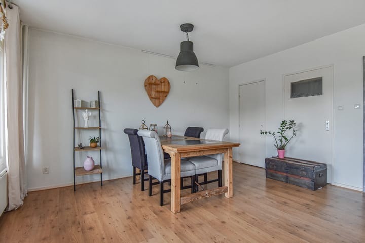 Foto 12 van Pisuissestraat 357