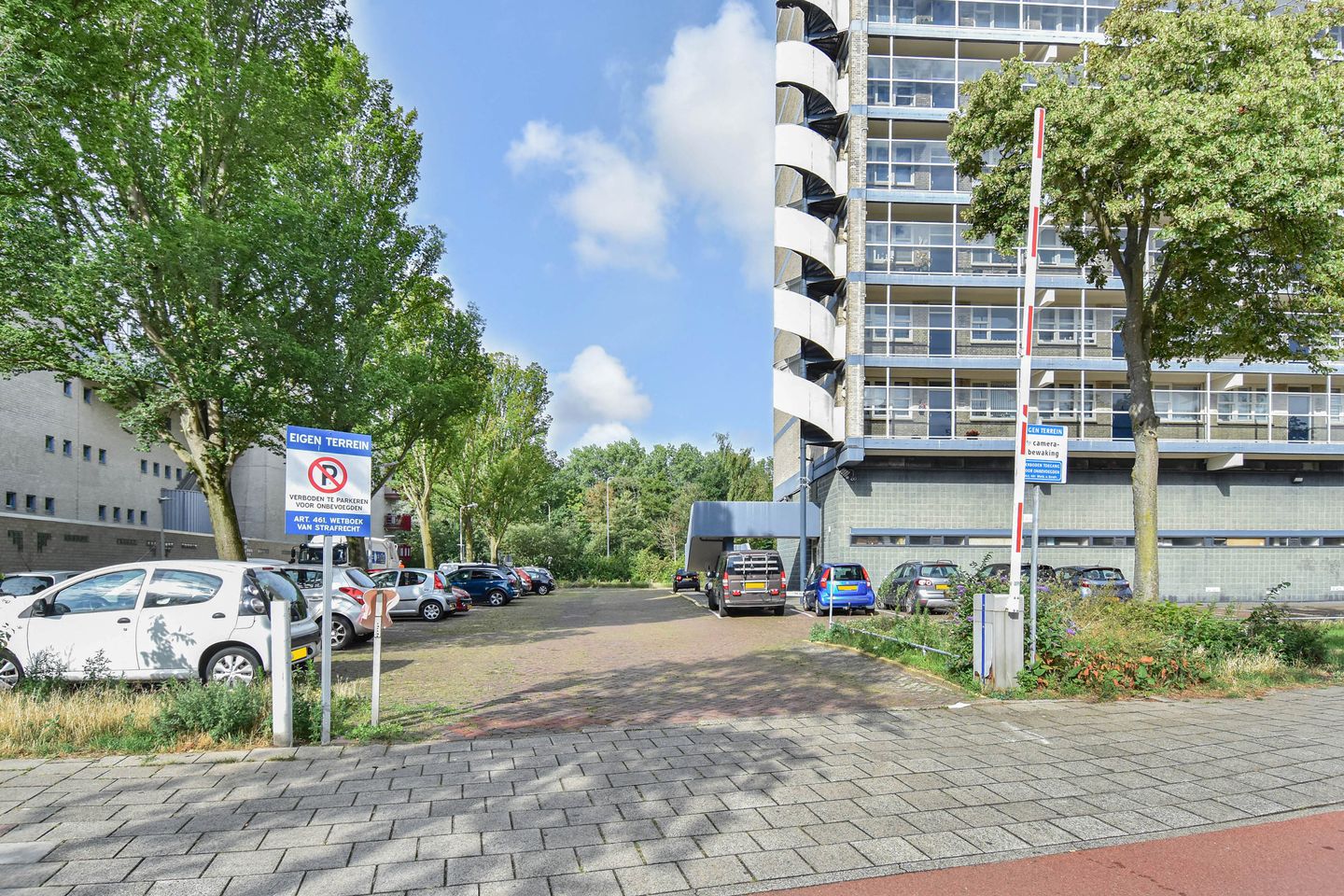 Foto 35 van Pisuissestraat 357