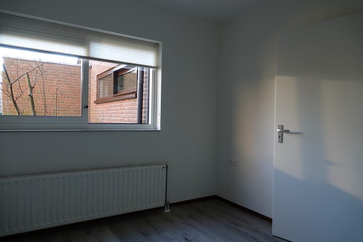 Photo 8 of Troelstraplein 21