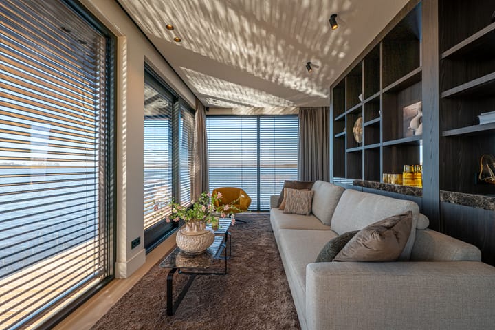 Photo 18 of Nieuw-Loosdrechtsedijk 232