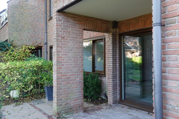 Photo 24 of Troelstraplein 21