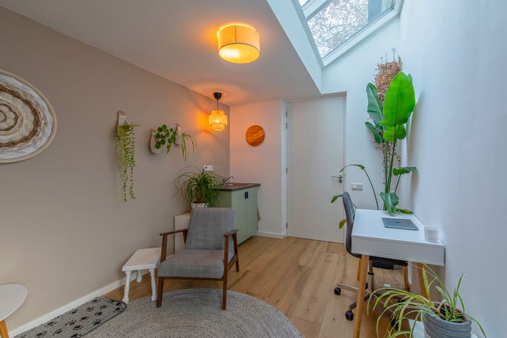 Photo 15 of Burgemeester van Dommelenlaan 17