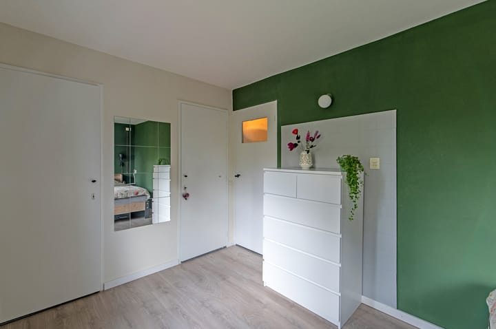 Photo 21 of Burgemeester van Dommelenlaan 17