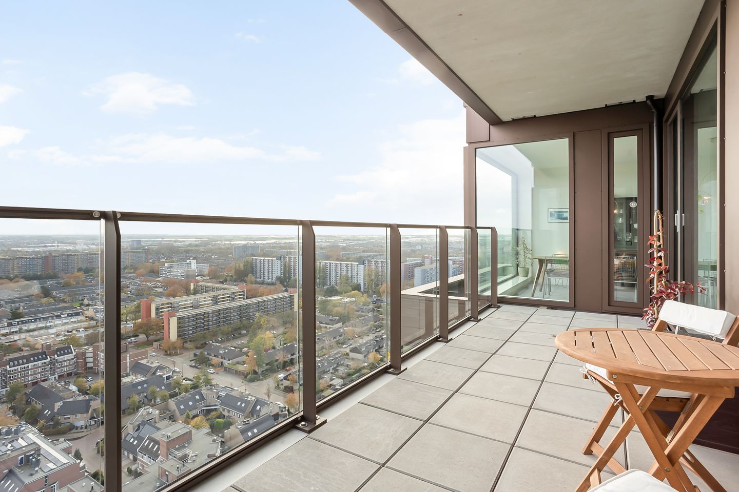 Foto 14 van C.T. Storklaan 589