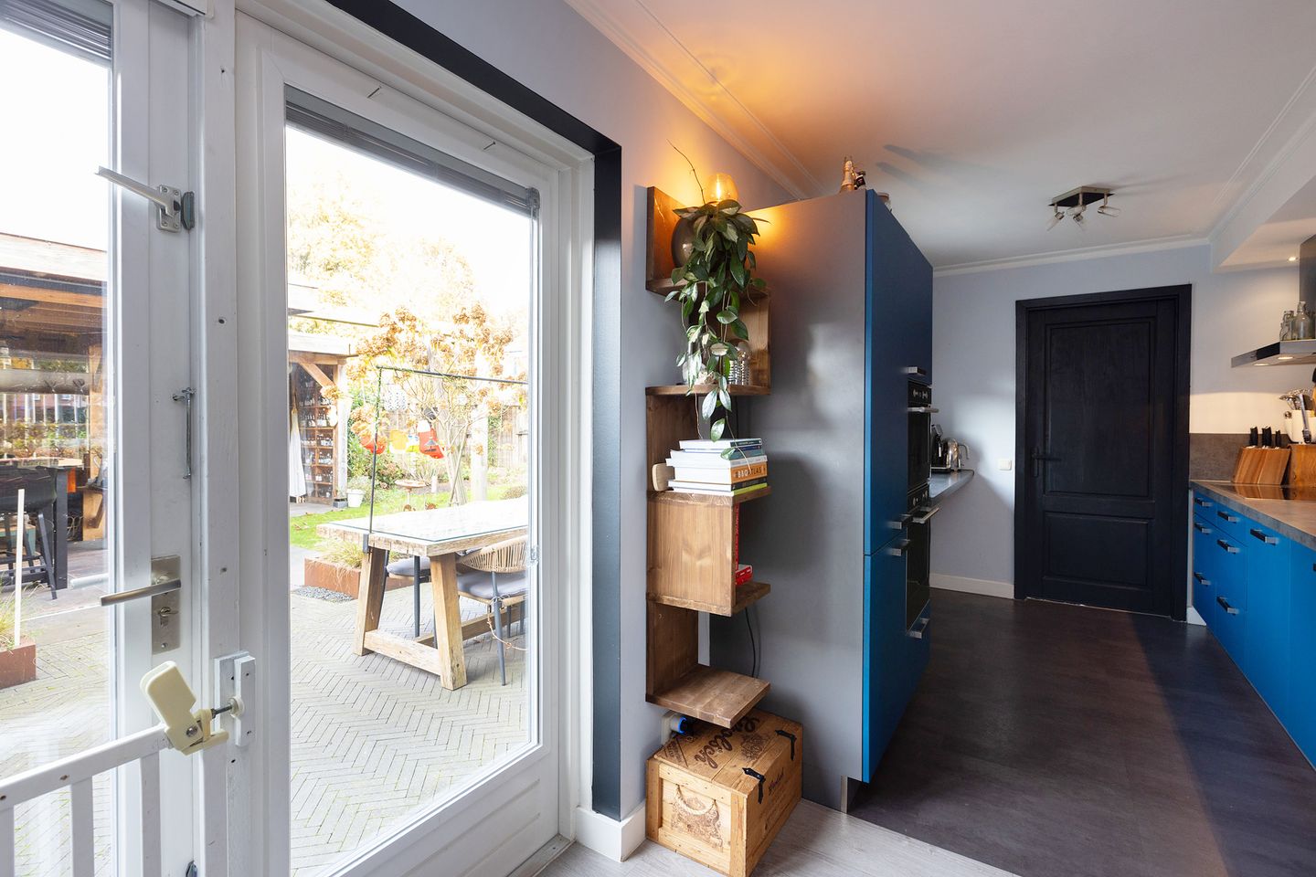 Photo 10 of Dumasweg 33-E