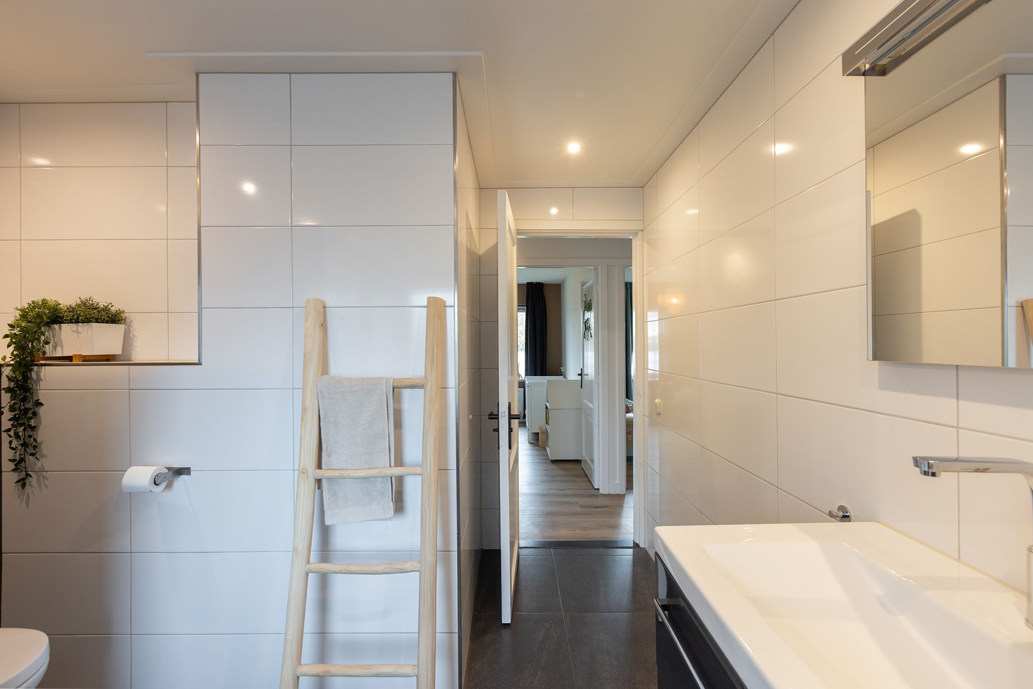 Photo 27 of Dumasweg 33-E