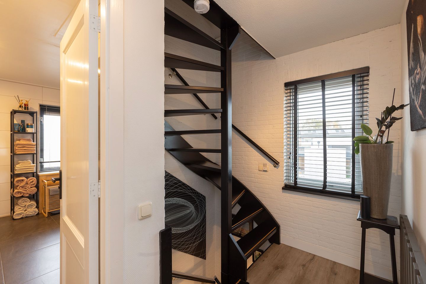 Photo 29 of Dumasweg 33-E