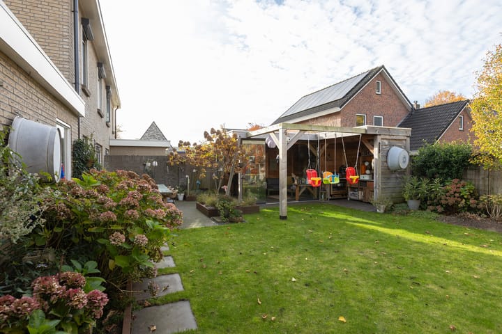 Photo 36 of Dumasweg 33-E