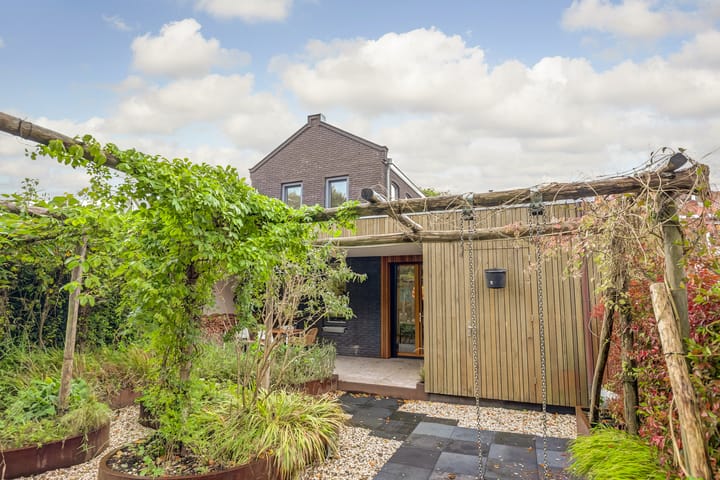 Photo 40 of Wethouder Venteweg 65