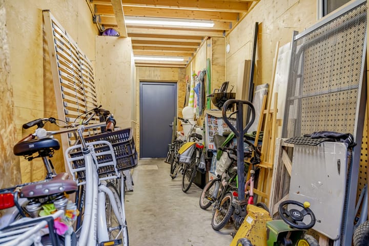 Photo 41 of Wethouder Venteweg 65