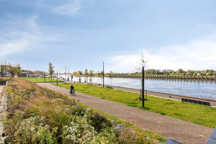 Foto 22 van Molengracht 51