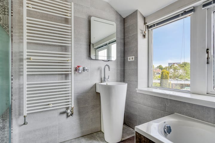 Foto 16 van Engelmanstraat 8