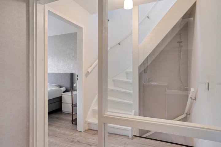 Foto 15 van Duinkerkenlaan 71