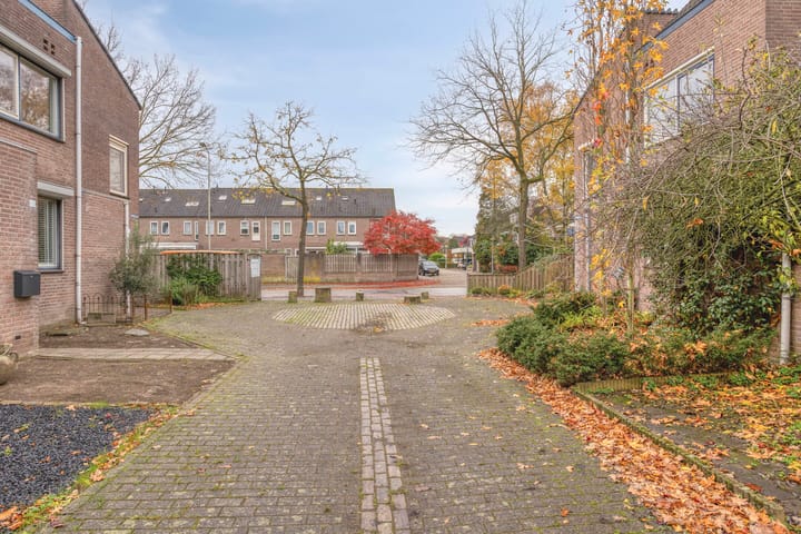 Foto 33 van Duinkerkenlaan 71