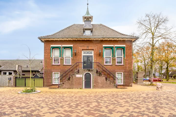 Raadhuisplein 9, Heeswijk-Dinther