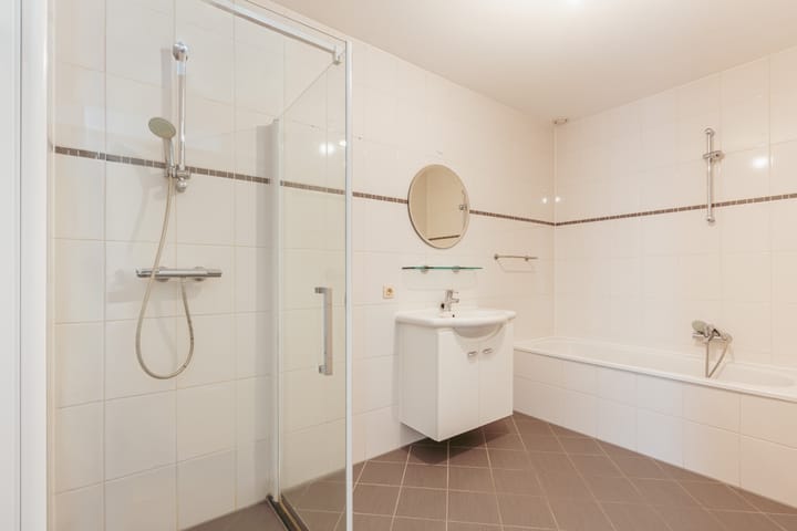 Photo 16 of Titus van Rijnstraat 274