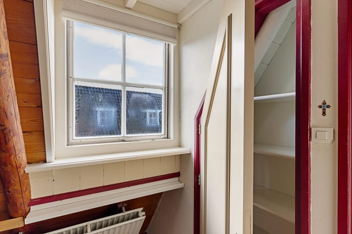 Foto 27 van Dwerssteech 8