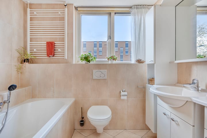 Foto 27 van Kooikersweg 343