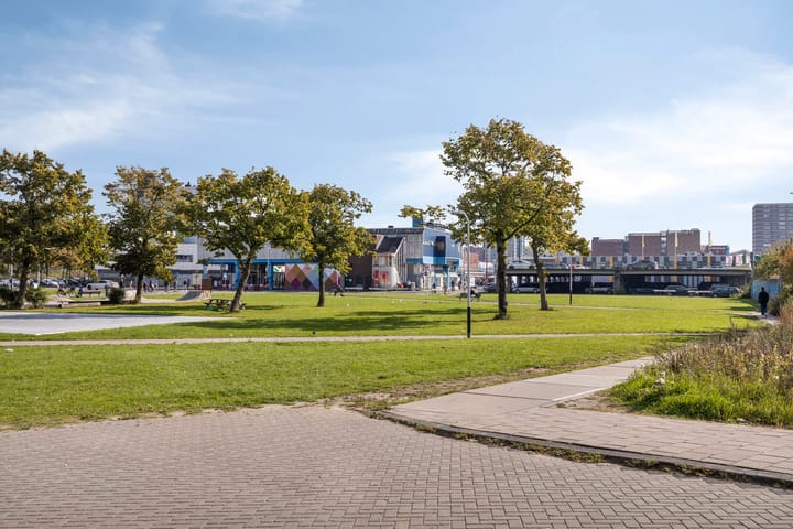 Photo 37 of Loenermark 507