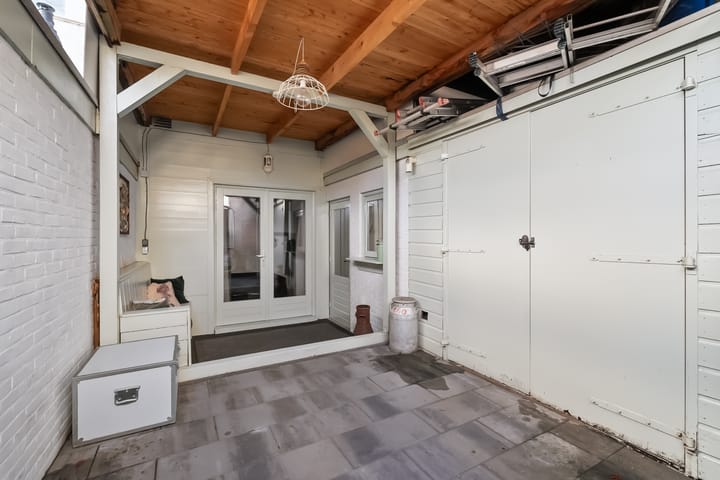 Foto 16 van Spoorstraat 88