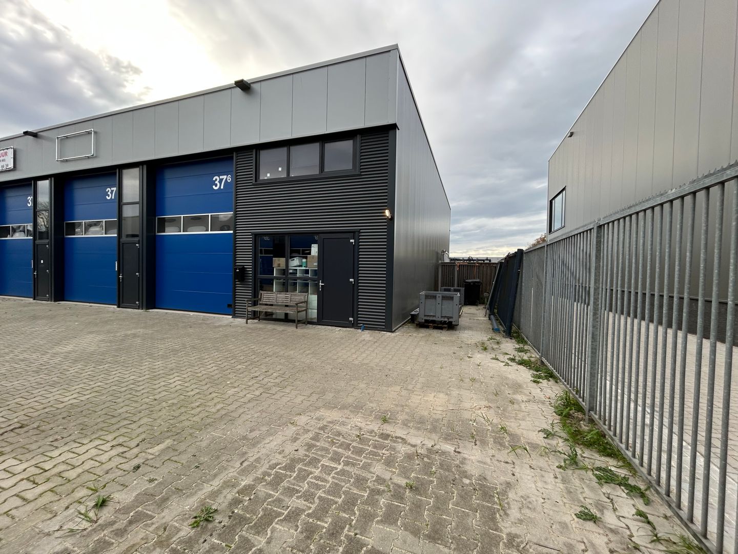 View photo 2 of Jaargetijdenweg 39-6