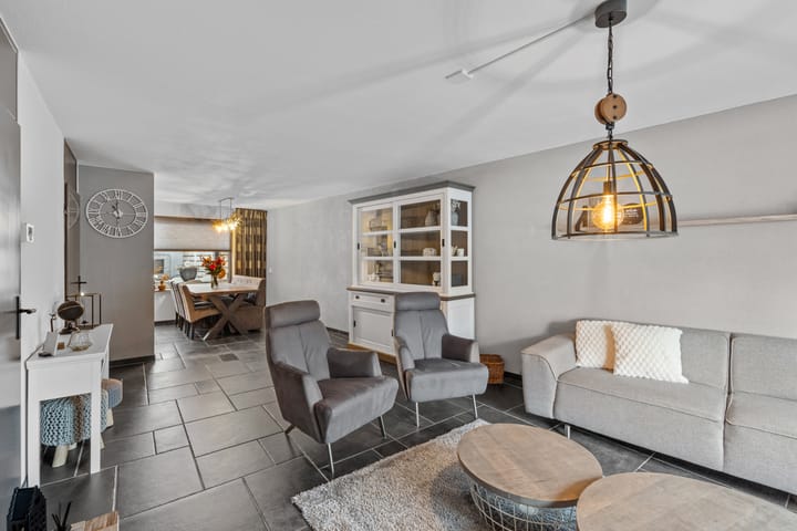 Foto 2 van Jasmijnberg 69