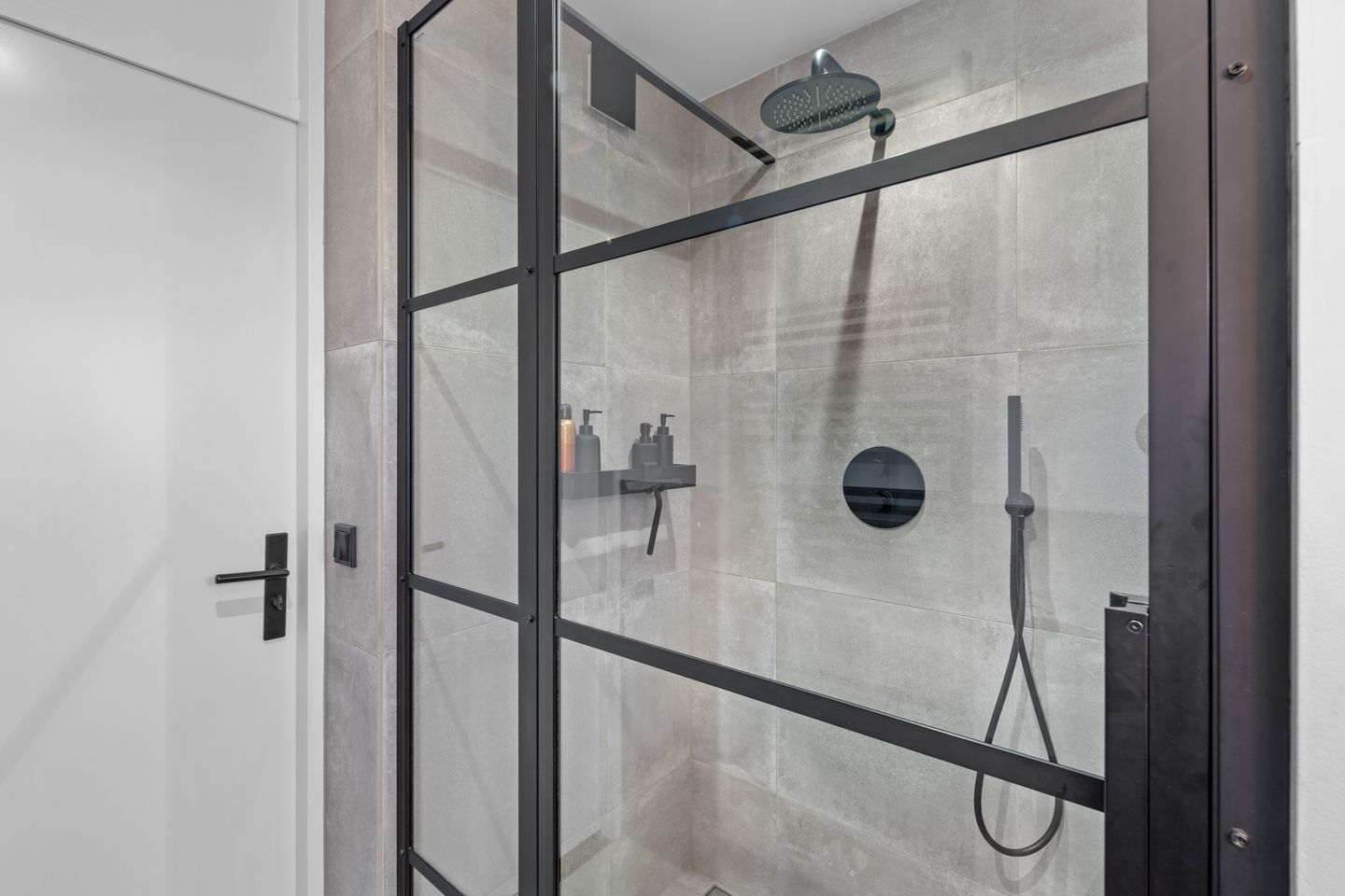 Foto 25 van Jasmijnberg 69