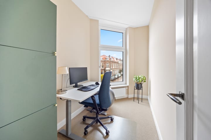 Photo 22 of Koninginnelaan 34