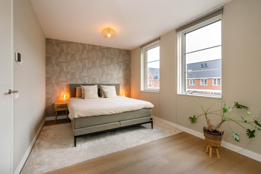 Foto 23 van Kraagroos 10