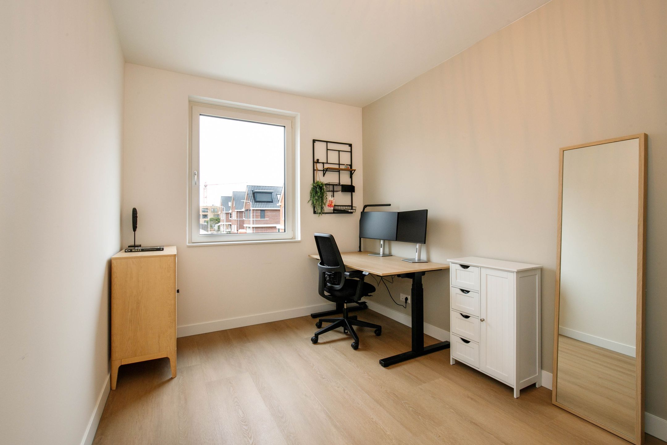 Foto 27 van Kraagroos 10