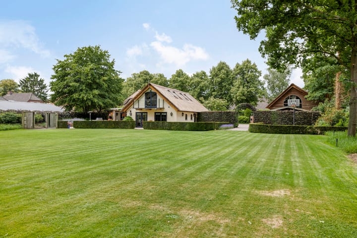 Foto 82 van Kapelstraat 7